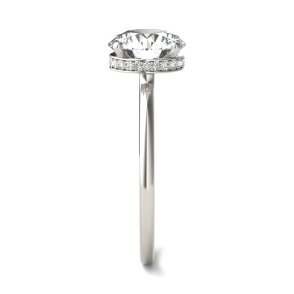 ROUND BRILLIANT ICON ENGAGEMENT RING