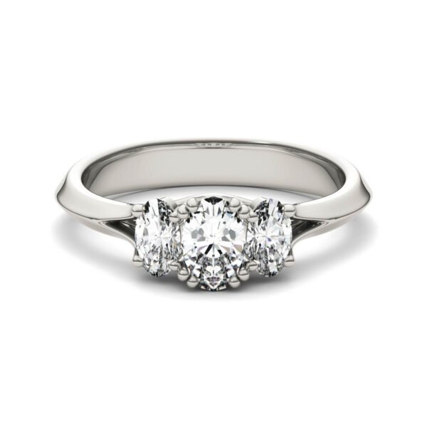 OVAL TRIO CLASSIC ENGAGEMENT RING